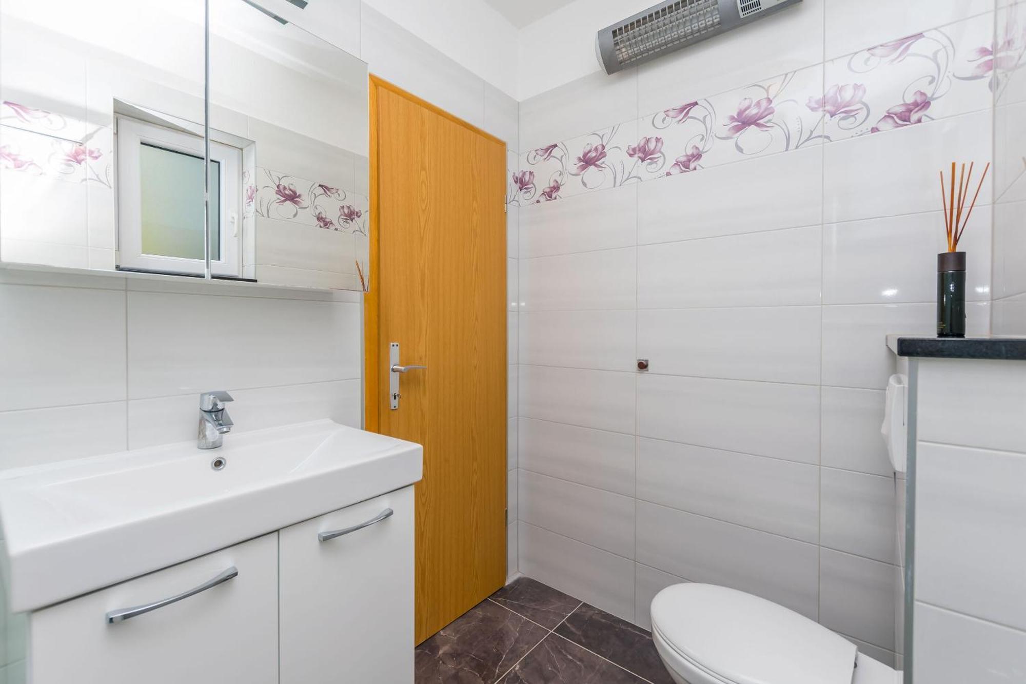 Apartments Mladen Duce Ngoại thất bức ảnh