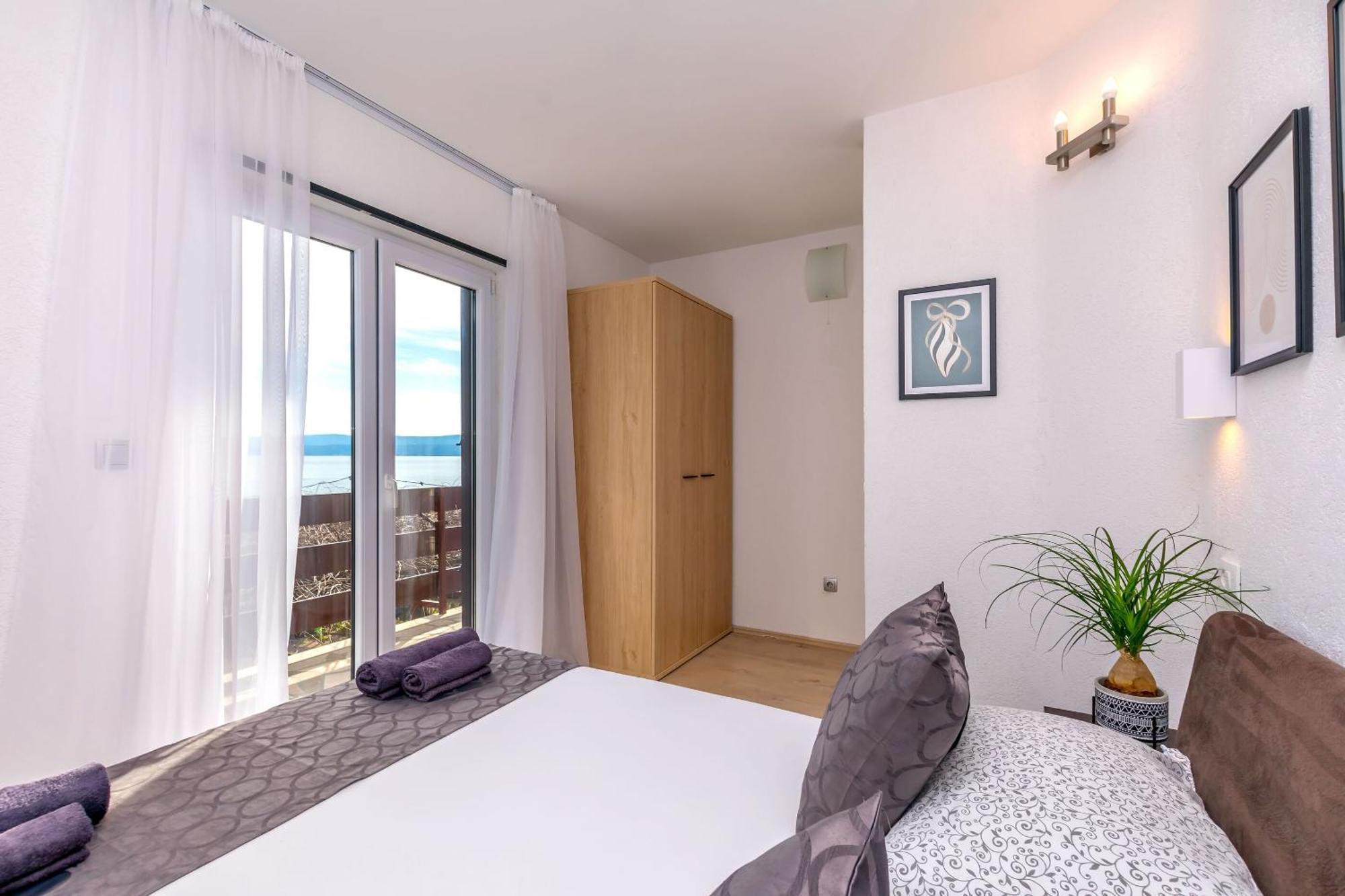 Apartments Mladen Duce Ngoại thất bức ảnh
