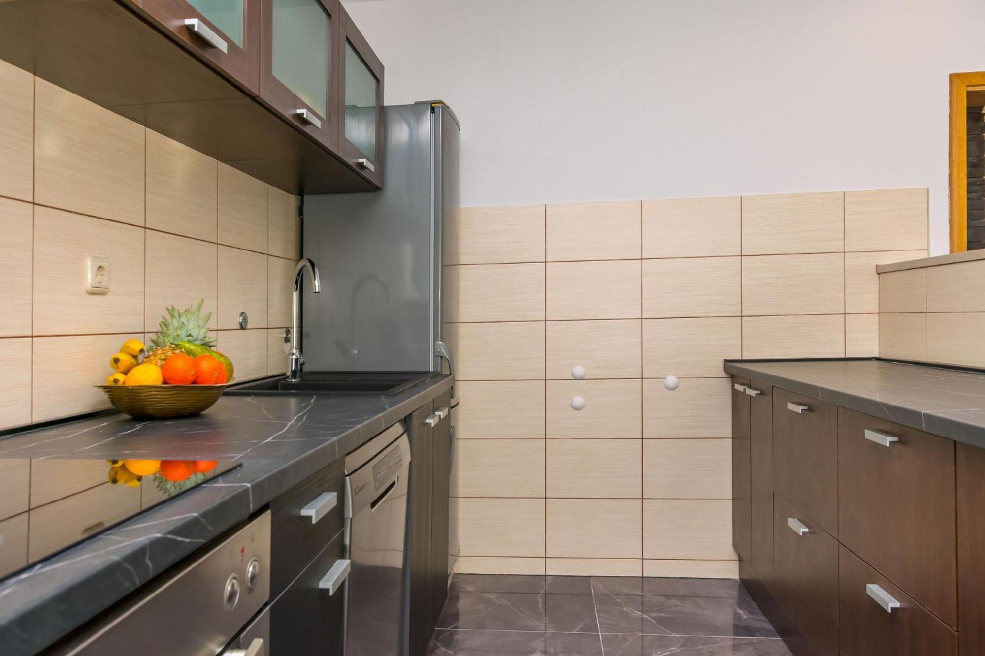 Apartments Mladen Duce Ngoại thất bức ảnh