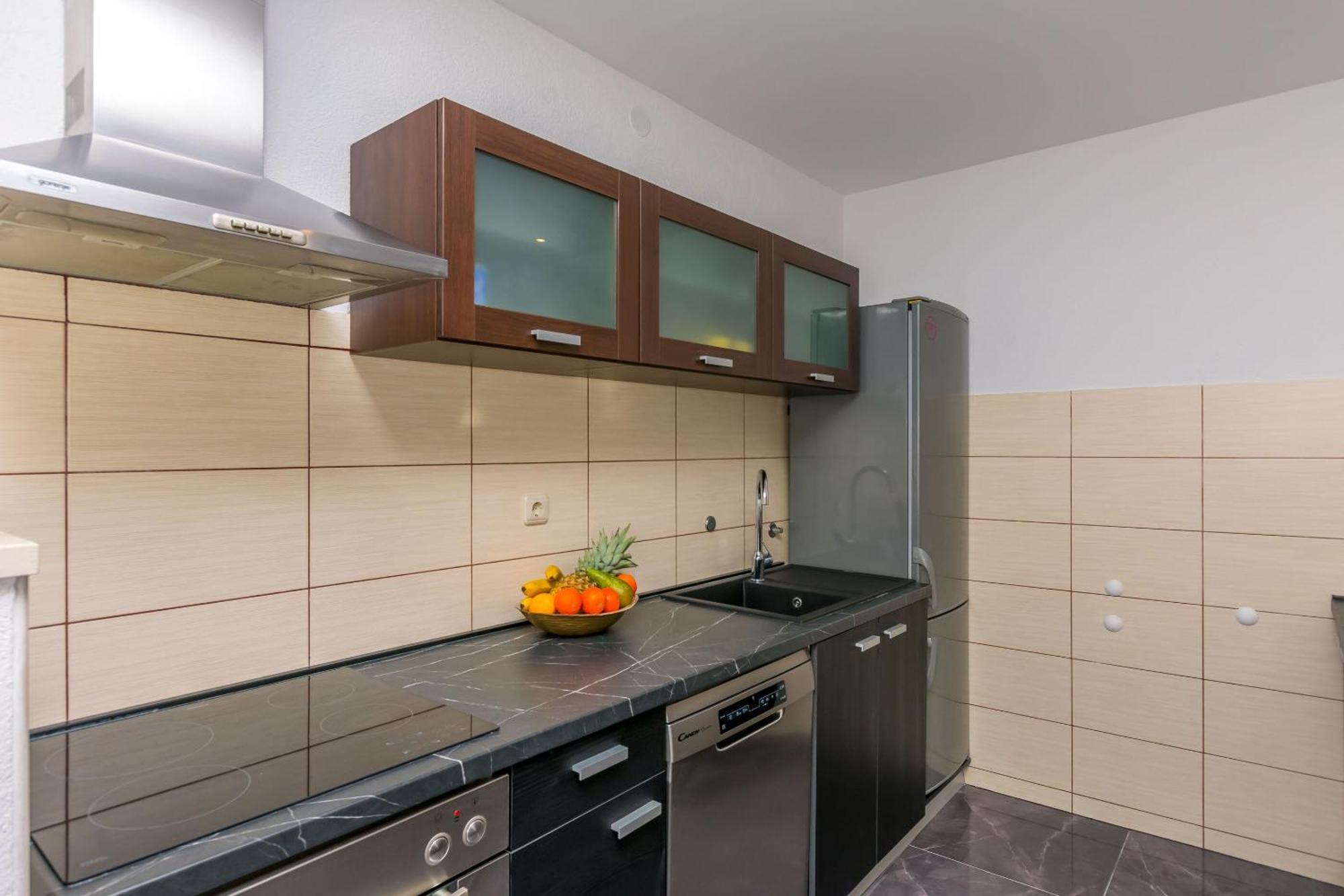 Apartments Mladen Duce Ngoại thất bức ảnh