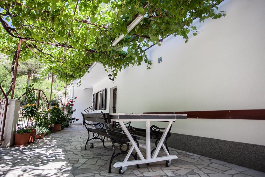 Apartments Mladen Duce Ngoại thất bức ảnh