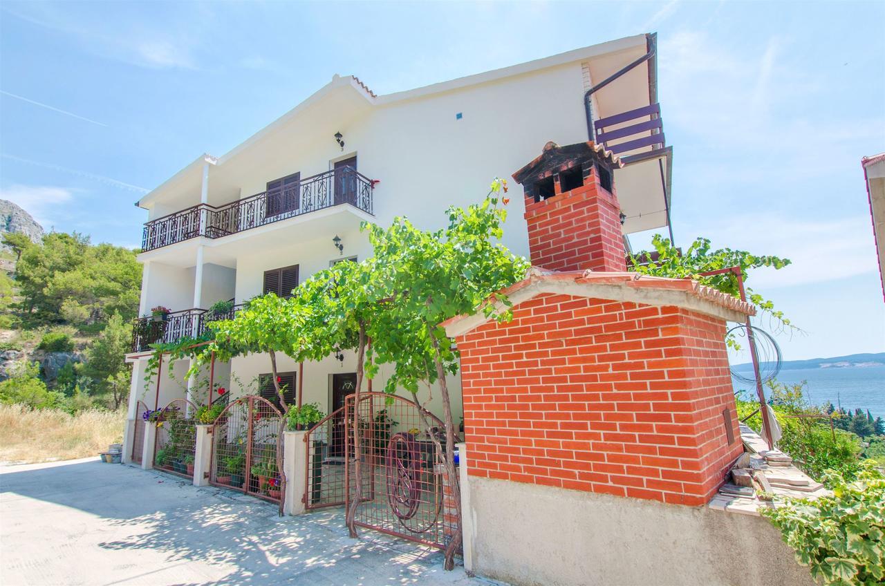 Apartments Mladen Duce Ngoại thất bức ảnh