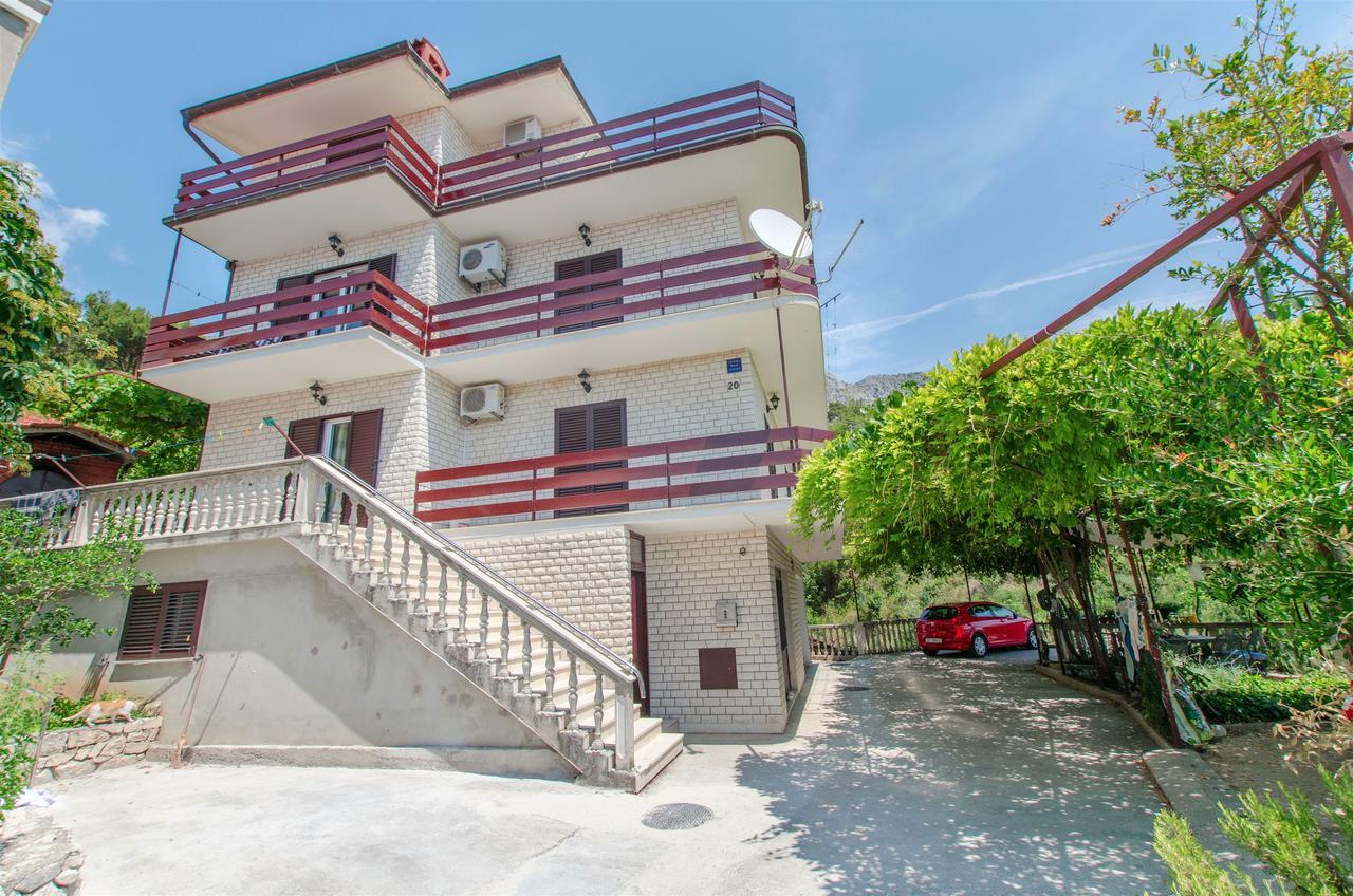 Apartments Mladen Duce Ngoại thất bức ảnh